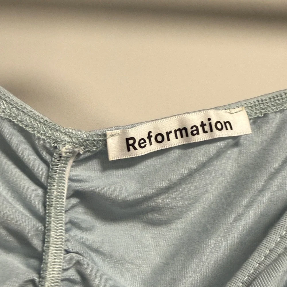 Reformation Cropped Ruched Mineral Blue Top Fallow - Picture 3 of 4